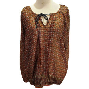Beautiful Stories Sheer long sleeve elastic cuff